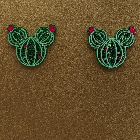 Mickey Mouse cactus green glitter acrylic stud earrings - Picture 2 of 6